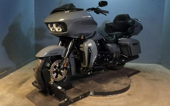 2022 Harley-Davidson Road Glide Limited Gunship Grey - Black Finish