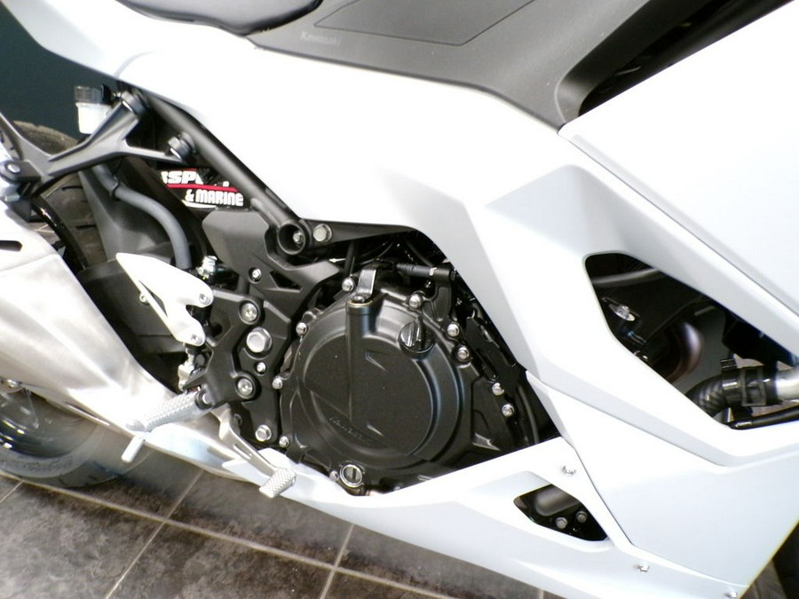 2024 Kawasaki Ninja® 500 ABS