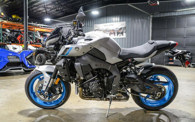 2025 Yamaha MT-10