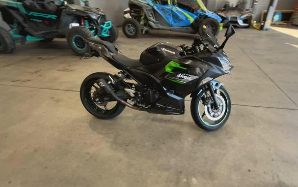 2023 Kawasaki NINJA 400 ABS