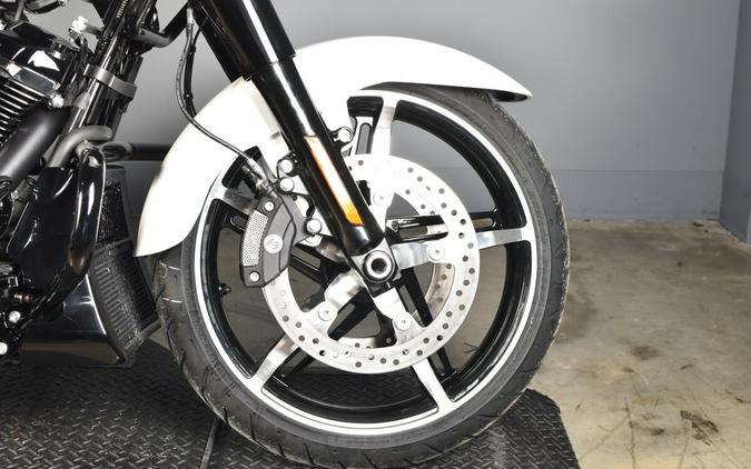 2025 Harley-Davidson Road Glide FLTRX