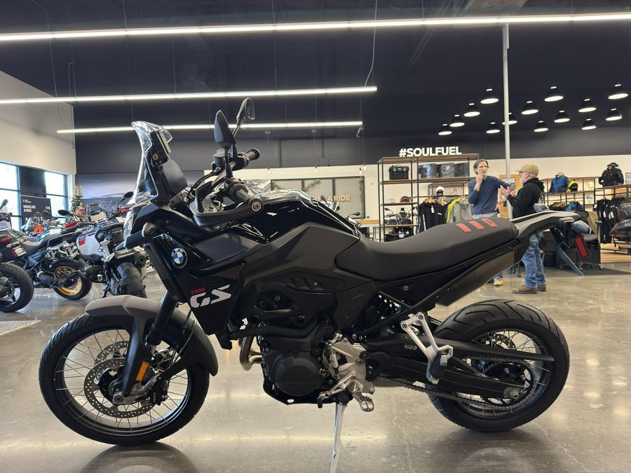 2025 BMW F 900 GS - BLACK STORM METALLIC