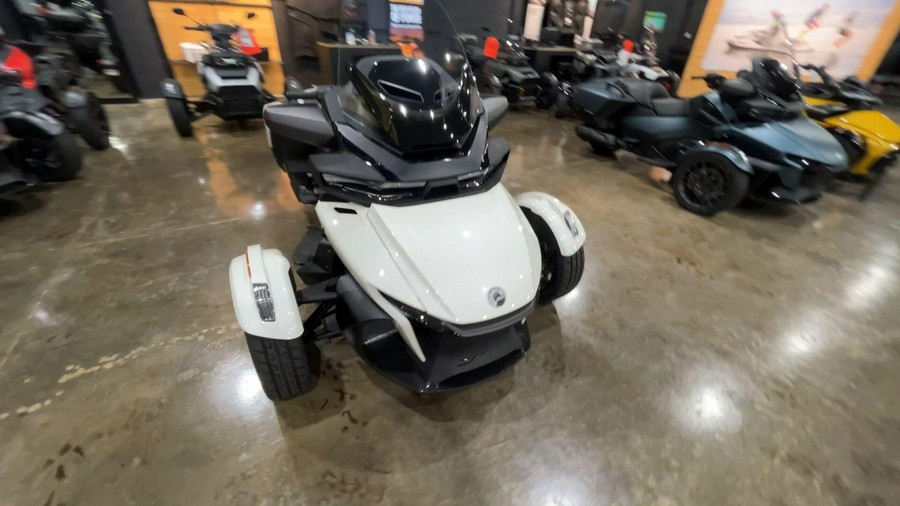 2026 Can-Am SPYDER RT (SE6)
