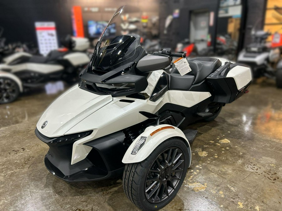 2026 Can-Am SPYDER RT (SE6)