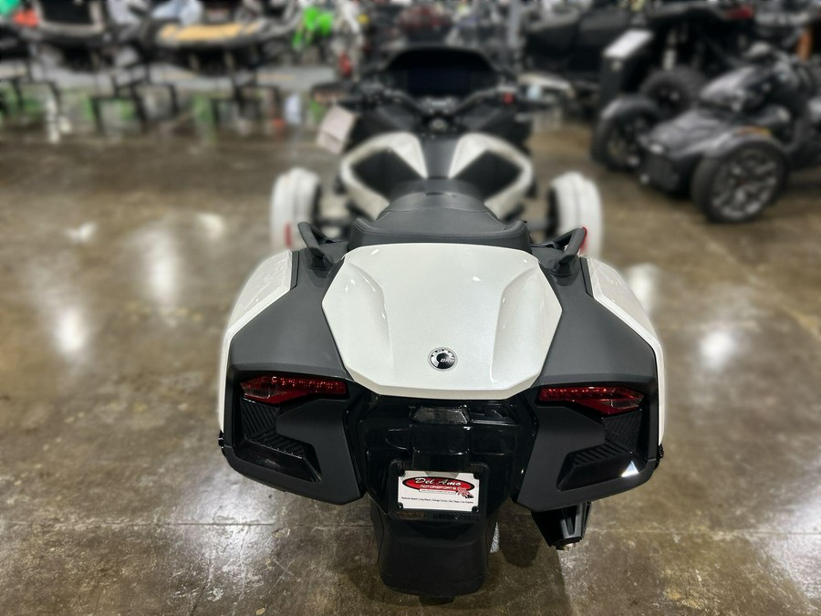 2026 Can-Am SPYDER RT (SE6)