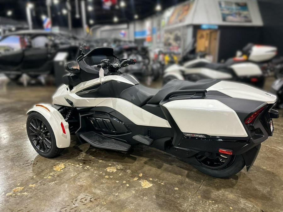 2026 Can-Am SPYDER RT (SE6)
