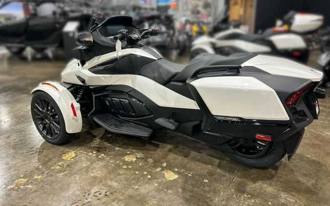 2026 Can-Am SPYDER RT (SE6)