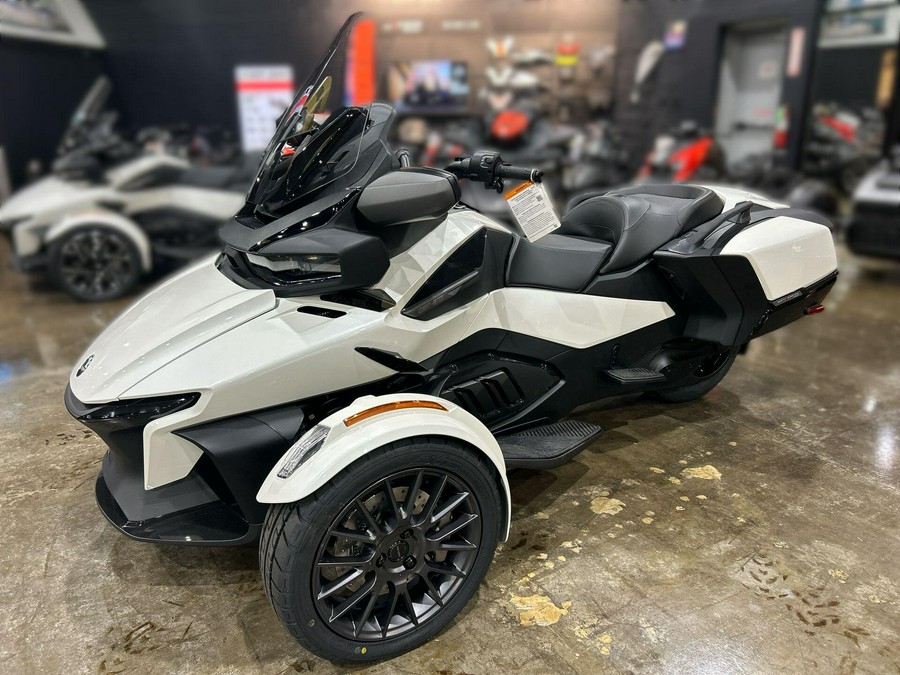 2026 Can-Am SPYDER RT (SE6)