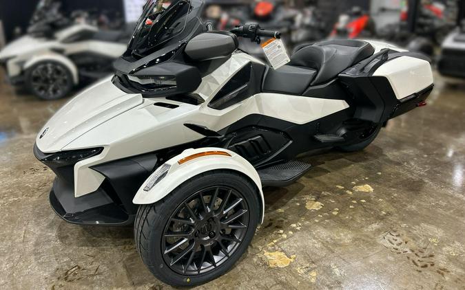 2026 Can-Am SPYDER RT (SE6)