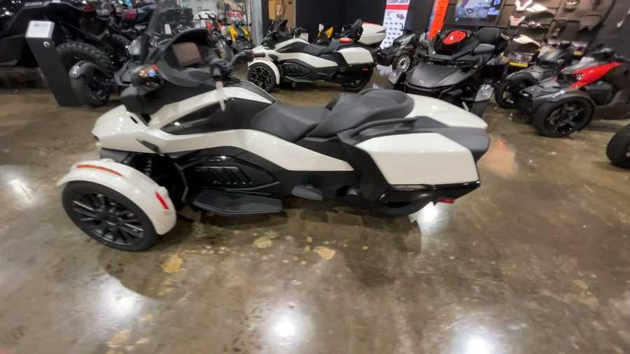 2026 Can-Am SPYDER RT (SE6)