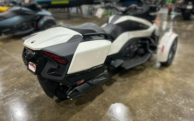 2026 Can-Am SPYDER RT (SE6)