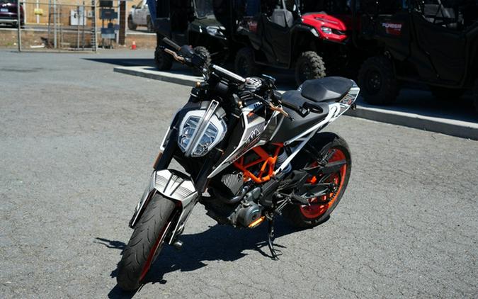 2017 KTM Duke 390