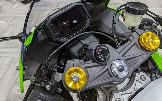 2024 Kawasaki Ninja ZX-6R 40th Anniversary Edition ABS