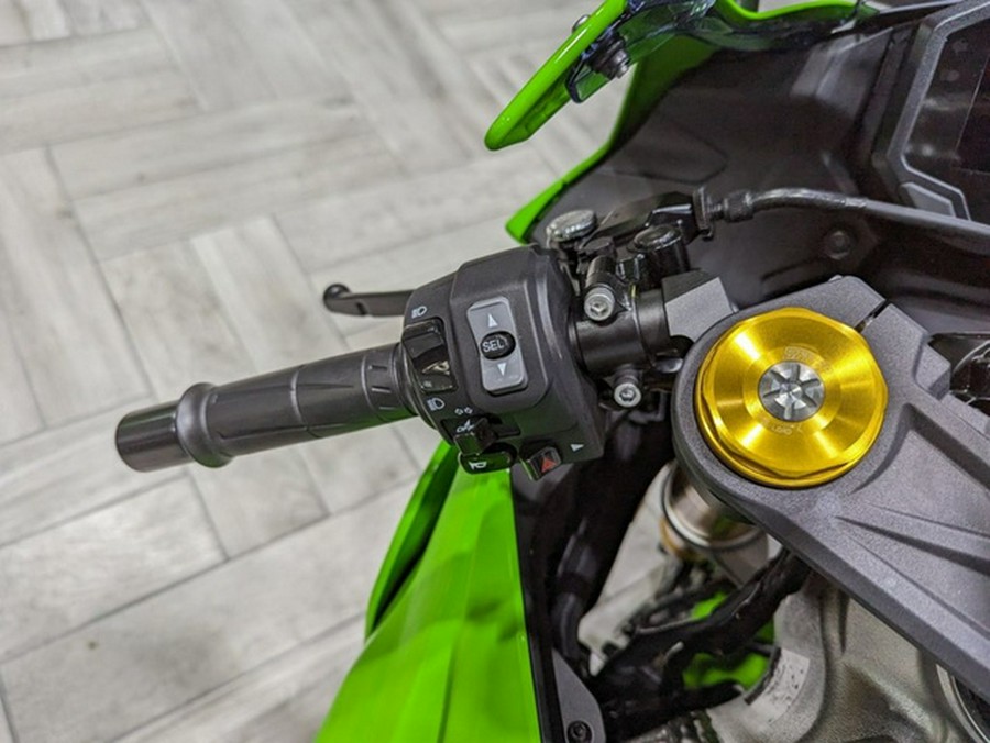 2024 Kawasaki Ninja ZX-6R 40th Anniversary Edition ABS