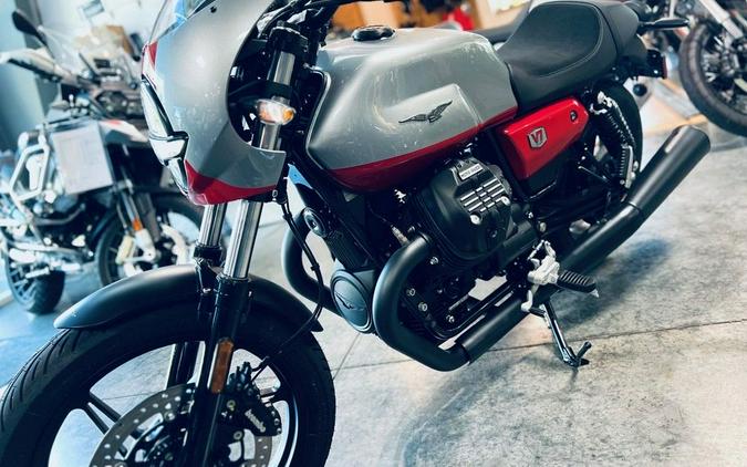 2024 Moto Guzzi V7 Stone