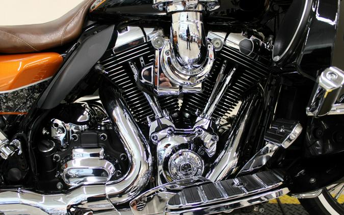 Used 2014 Harley-Davidson Street Glide Special Grand American Touring FLHXS Motorcycle For Sale In Miami, Florida