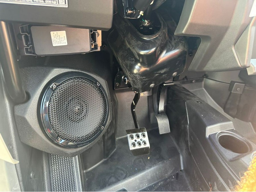 2026 Polaris RZR TRAIL ULTIMATE