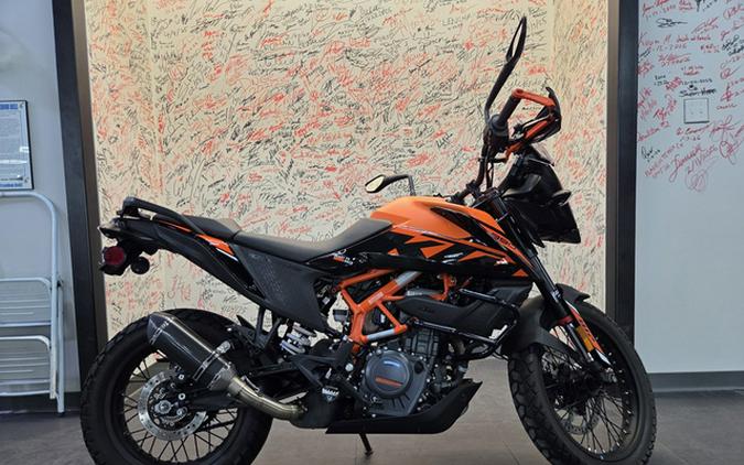 2024 KTM Adventure 390