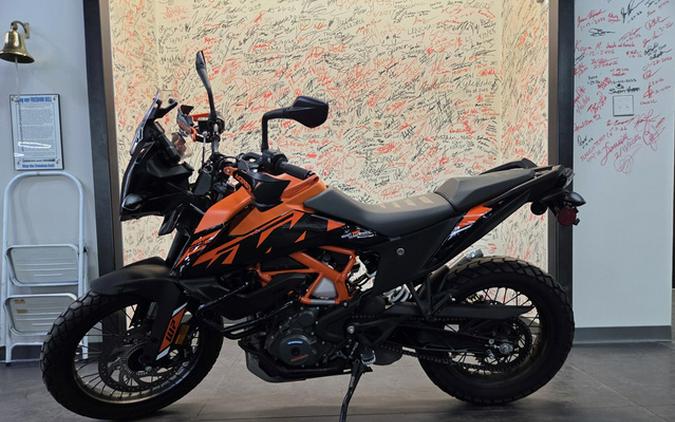 2024 KTM Adventure 390