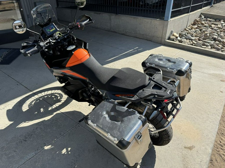 2023 KTM 890 Adventure