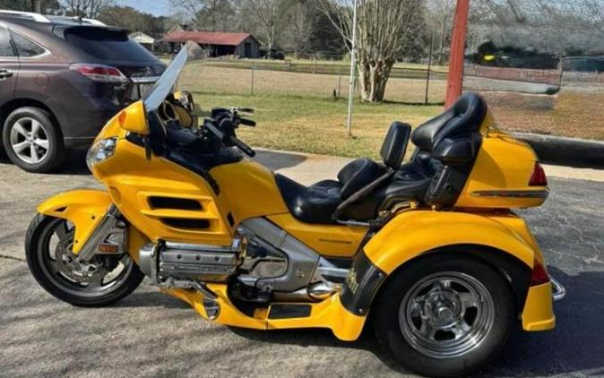 2002 Honda® GL1800 Gold Wing TRIKE w/ABS