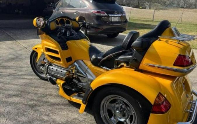 2002 Honda® GL1800 Gold Wing TRIKE w/ABS