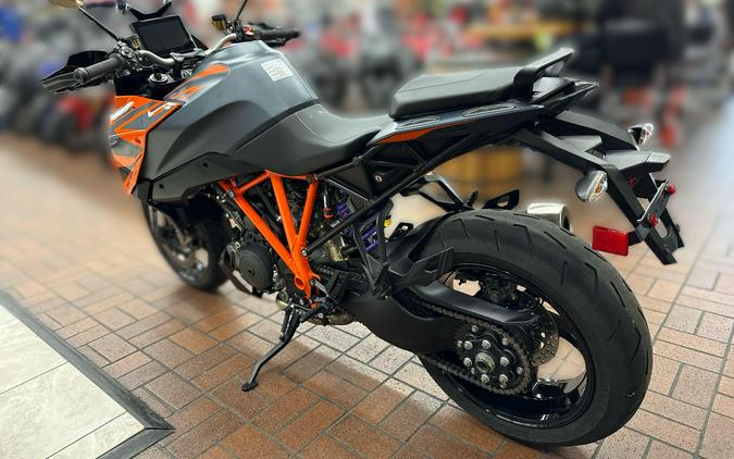 2023 KTM 1290 Super Duke GT 1290 GT