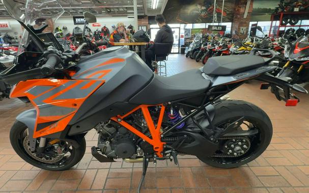 2023 KTM 1290 Super Duke GT 1290 GT