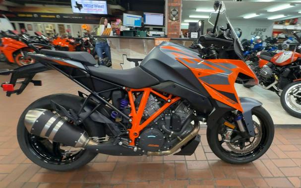 2023 KTM 1290 Super Duke GT 1290 GT