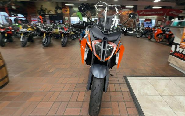 2023 KTM 1290 Super Duke GT 1290 GT