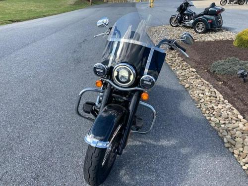 2021 Harley-Davidson® FLHCS - Heritage Classic 114