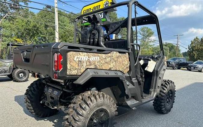 2023 Can-Am Defender X MR HD10