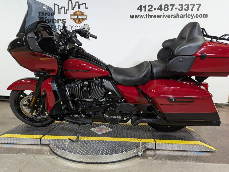 2020 Harley-Davidson Road Glide Limited Billiard Red/Vivid Black — Black Fin