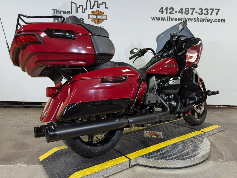 2020 Harley-Davidson Road Glide Limited Billiard Red/Vivid Black — Black Fin