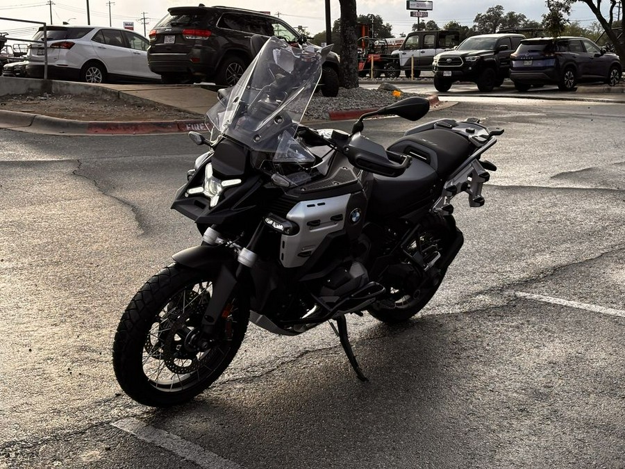 2026 BMW R 1300 GS Adventure Triple Black