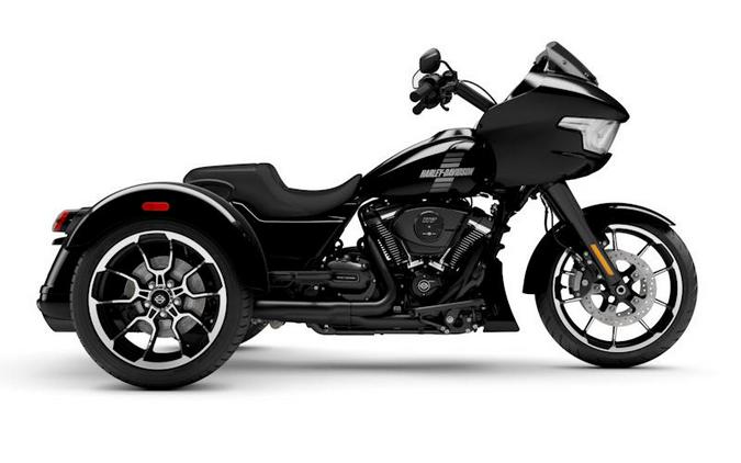 2026 Harley-Davidson® FLTRT - Road Glide® 3