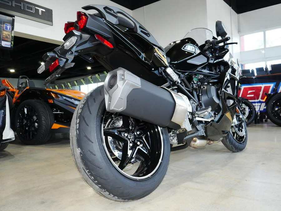 2026 Kawasaki Ninja H2® SX SE ABS