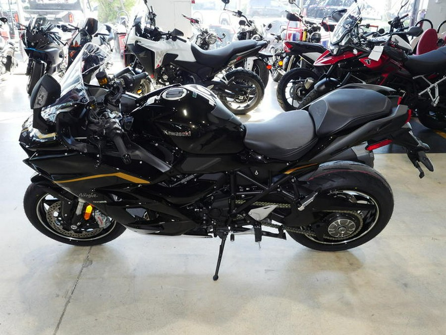 2026 Kawasaki Ninja H2® SX SE ABS