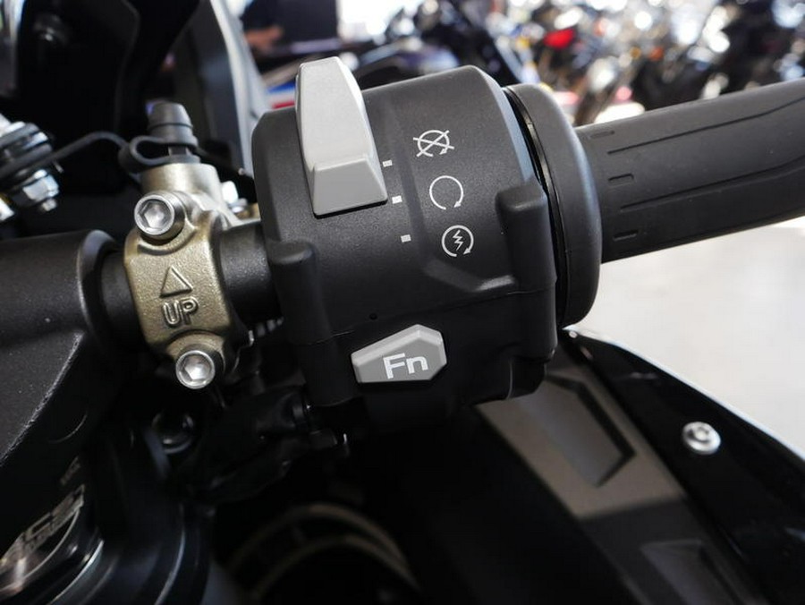 2026 Kawasaki Ninja H2® SX SE ABS