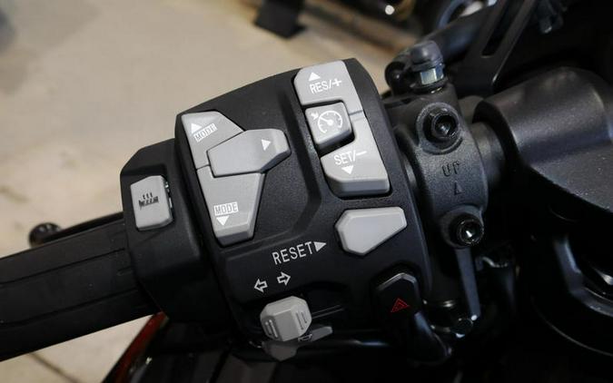 2026 Kawasaki Ninja H2® SX SE ABS