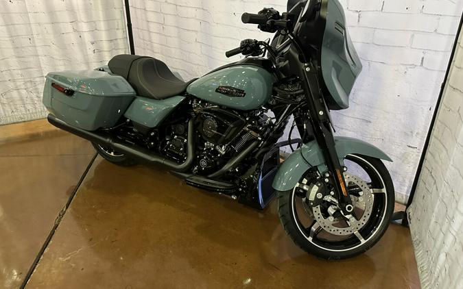 2024 Harley-Davidson Street Glide® FLHX Sharkskin Blue