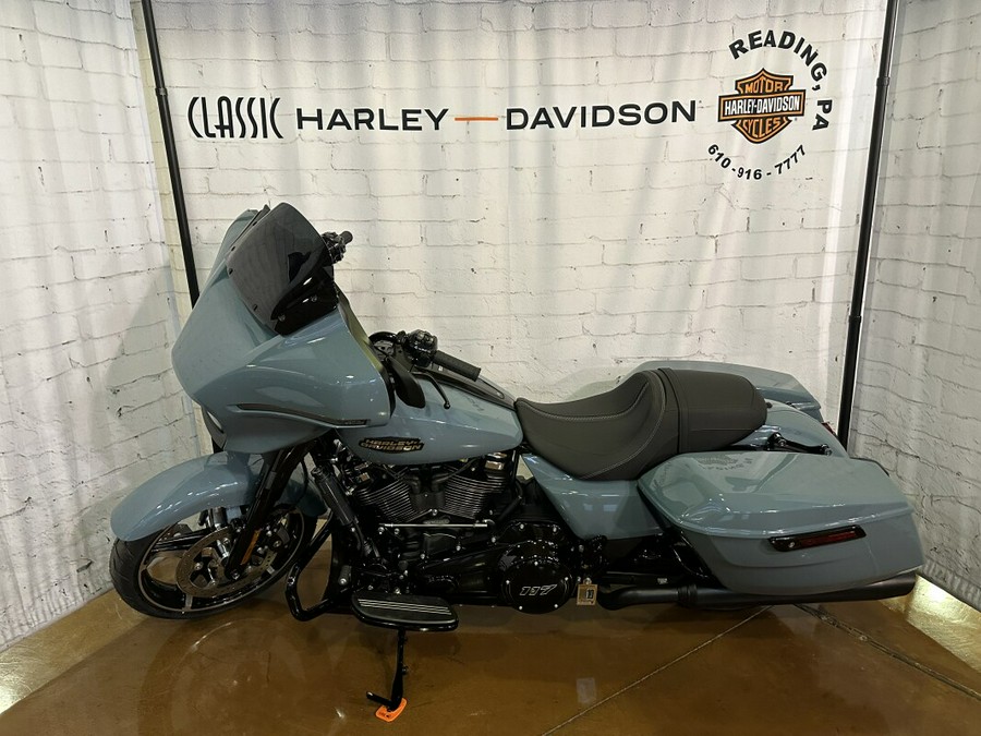 2024 Harley-Davidson Street Glide® FLHX Sharkskin Blue