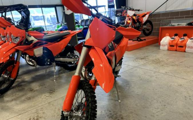 2027 KTM 300 XC