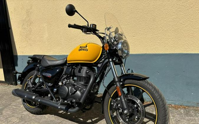 2023 Royal Enfield Meteor 350 Fireball Yellow