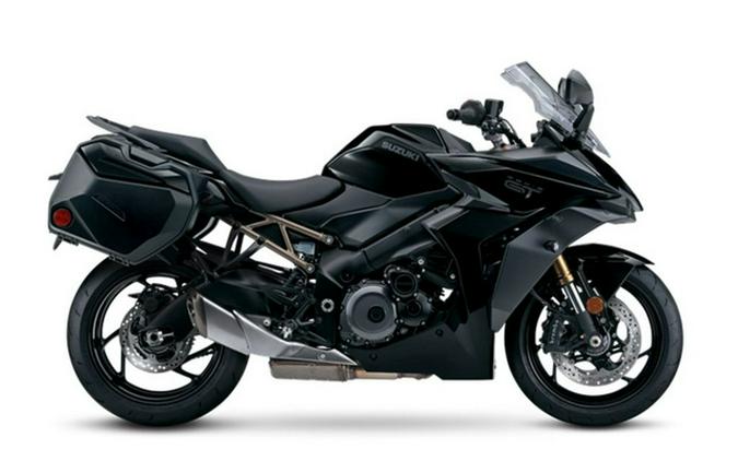 2022 Suzuki GSX-S1000GT Plus
