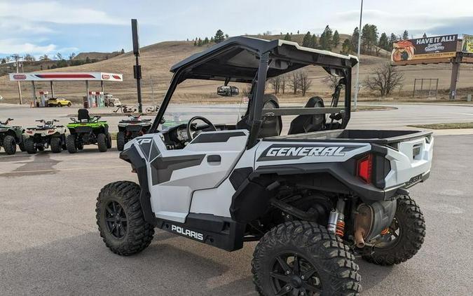 2022 Polaris® General XP 1000 Deluxe Ride Command