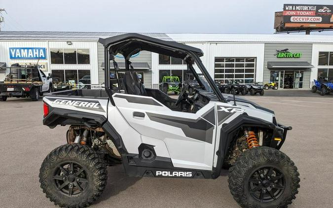 2022 Polaris® General XP 1000 Deluxe Ride Command