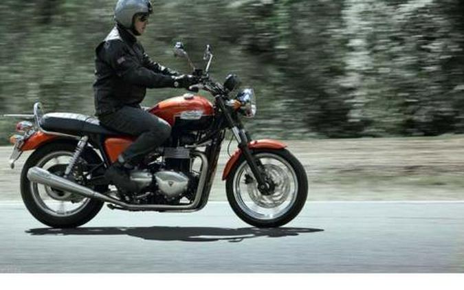 2012 Triumph Bonneville SE