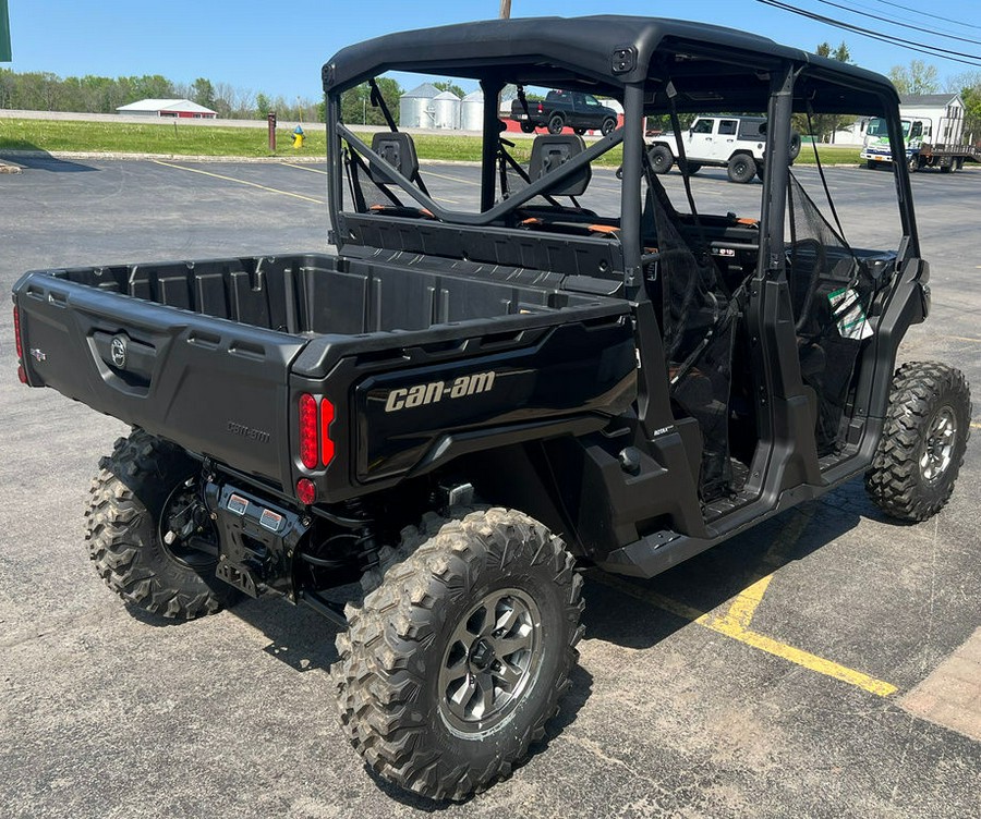 2025 Can-Am® Defender MAX Lone Star HD10