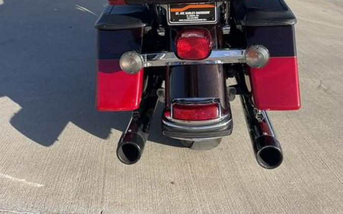 2010 Harley-Davidson® FLHTCU - Ultra Classic® Electra Glide